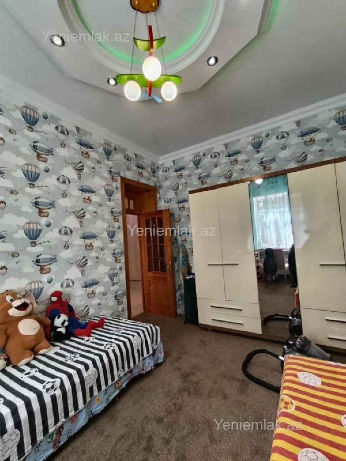 Satılır 7 otaqlı həyət evi 200 m²