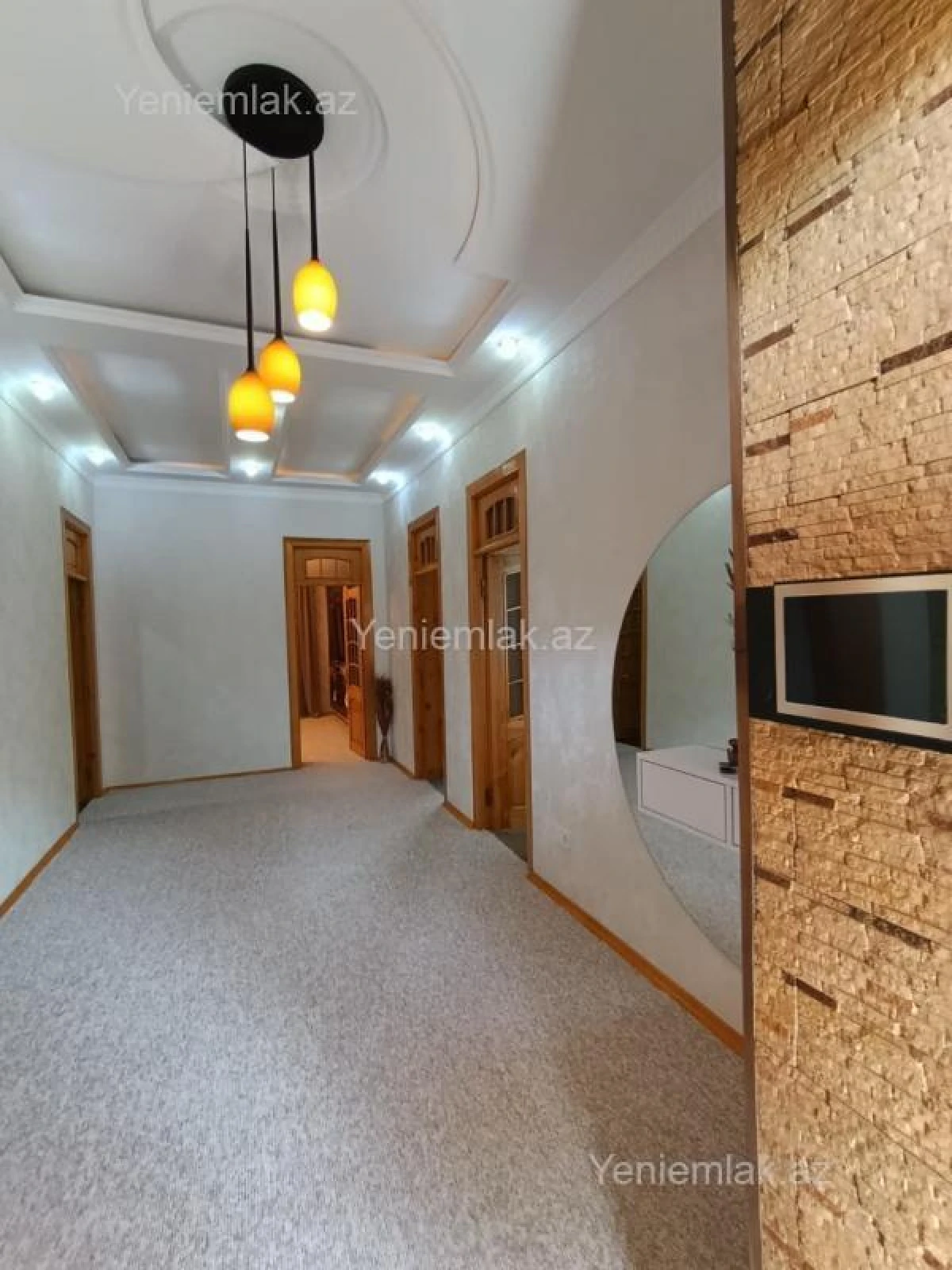 Satılır 7 otaqlı həyət evi 200 m²