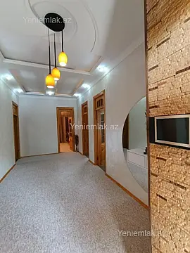 Satılır 7 otaqlı həyət evi 200 m²