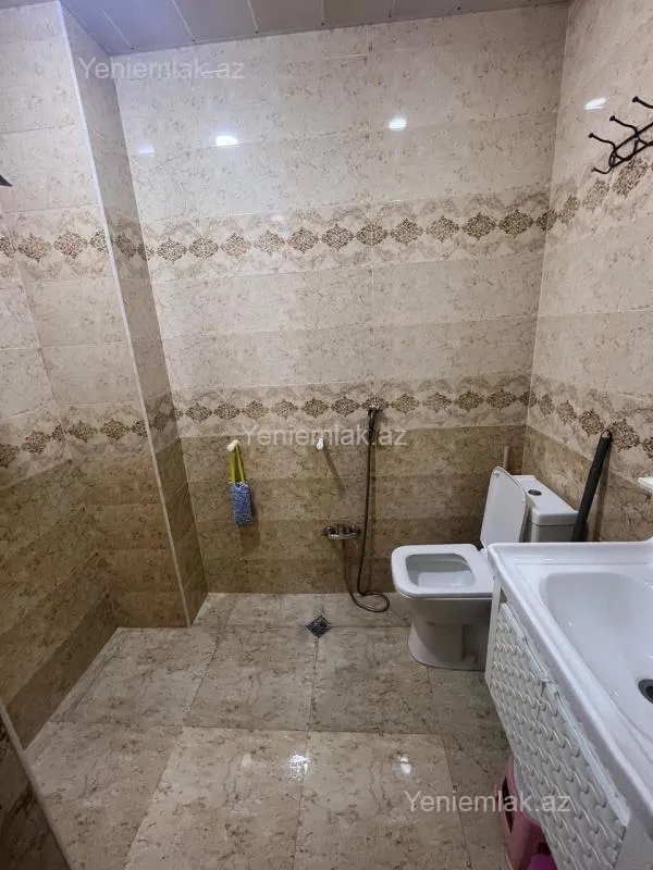 Satılır 2 otaqlı yeni tikili 60 m²