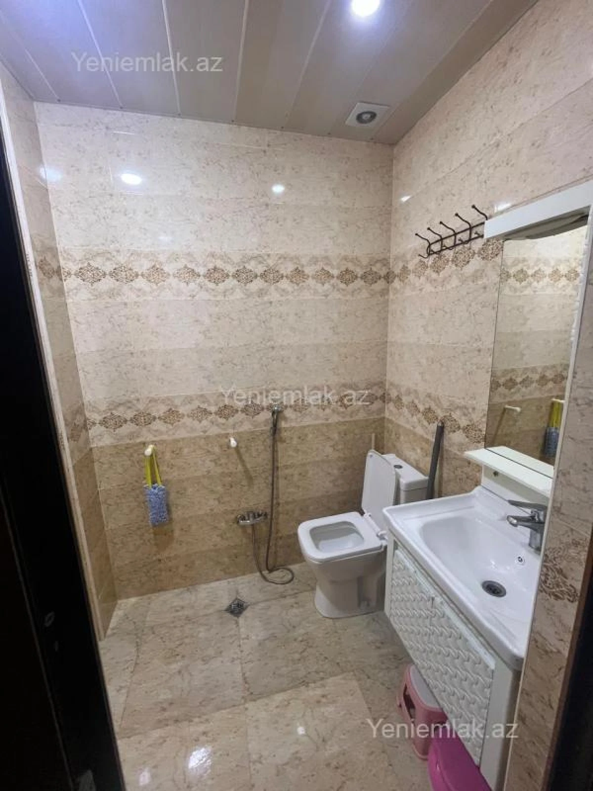 Satılır 2 otaqlı yeni tikili 60 m²