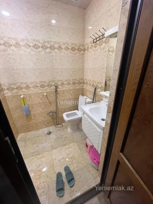 Satılır 2 otaqlı yeni tikili 60 m²