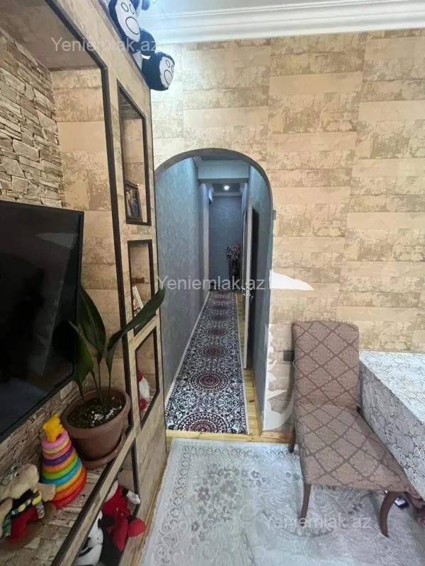 Satılır 2 otaqlı yeni tikili 60 m²