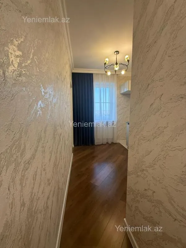 Satılır 3 otaqlı köhnə tikili 75 m²