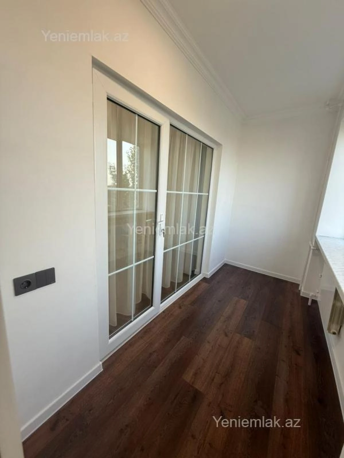 Satılır 3 otaqlı köhnə tikili 75 m²