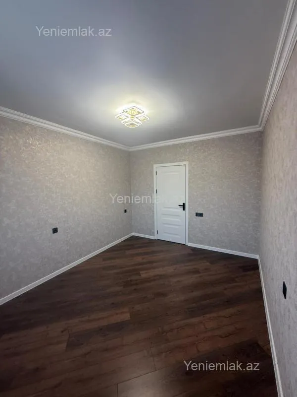 Satılır 3 otaqlı köhnə tikili 75 m²