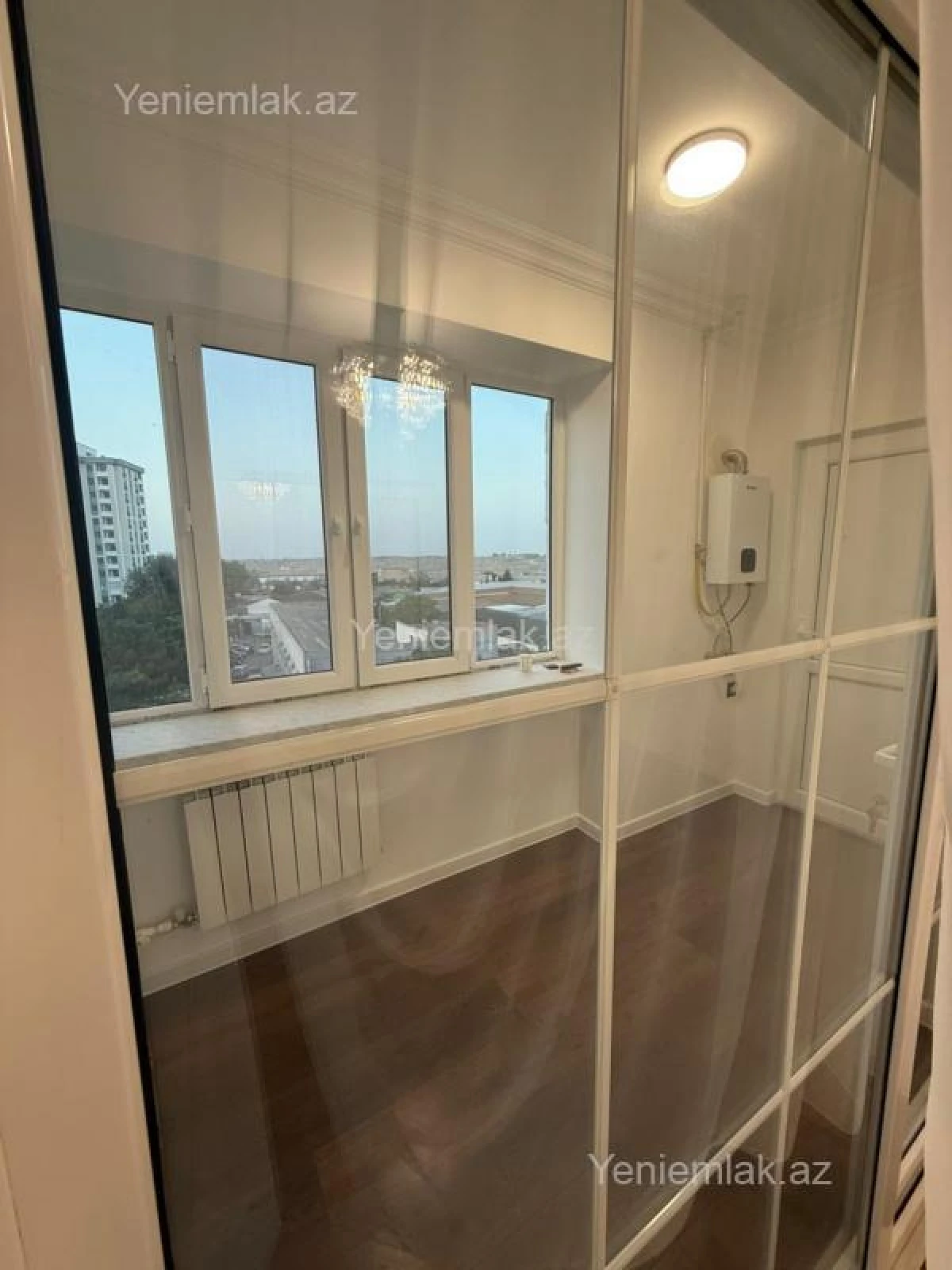Satılır 3 otaqlı köhnə tikili 75 m²