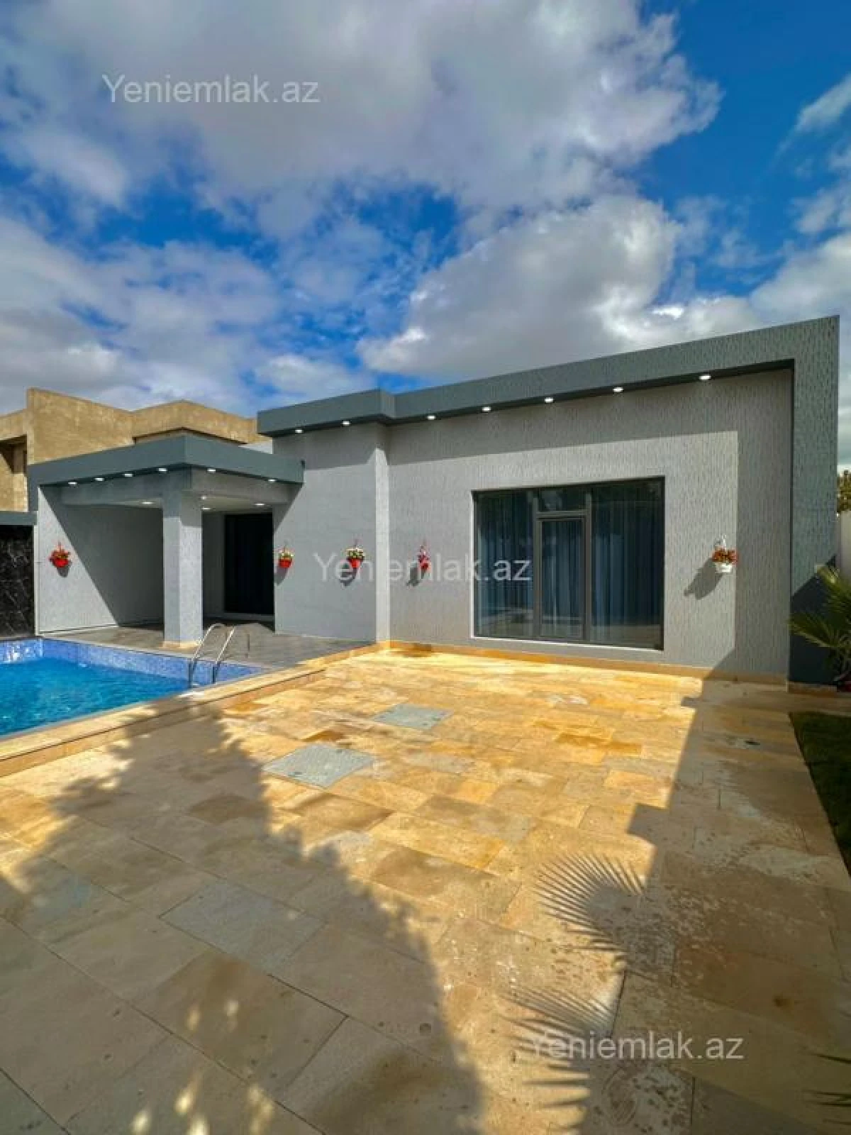 Satılır 4 otaqlı həyət evi 150 m²