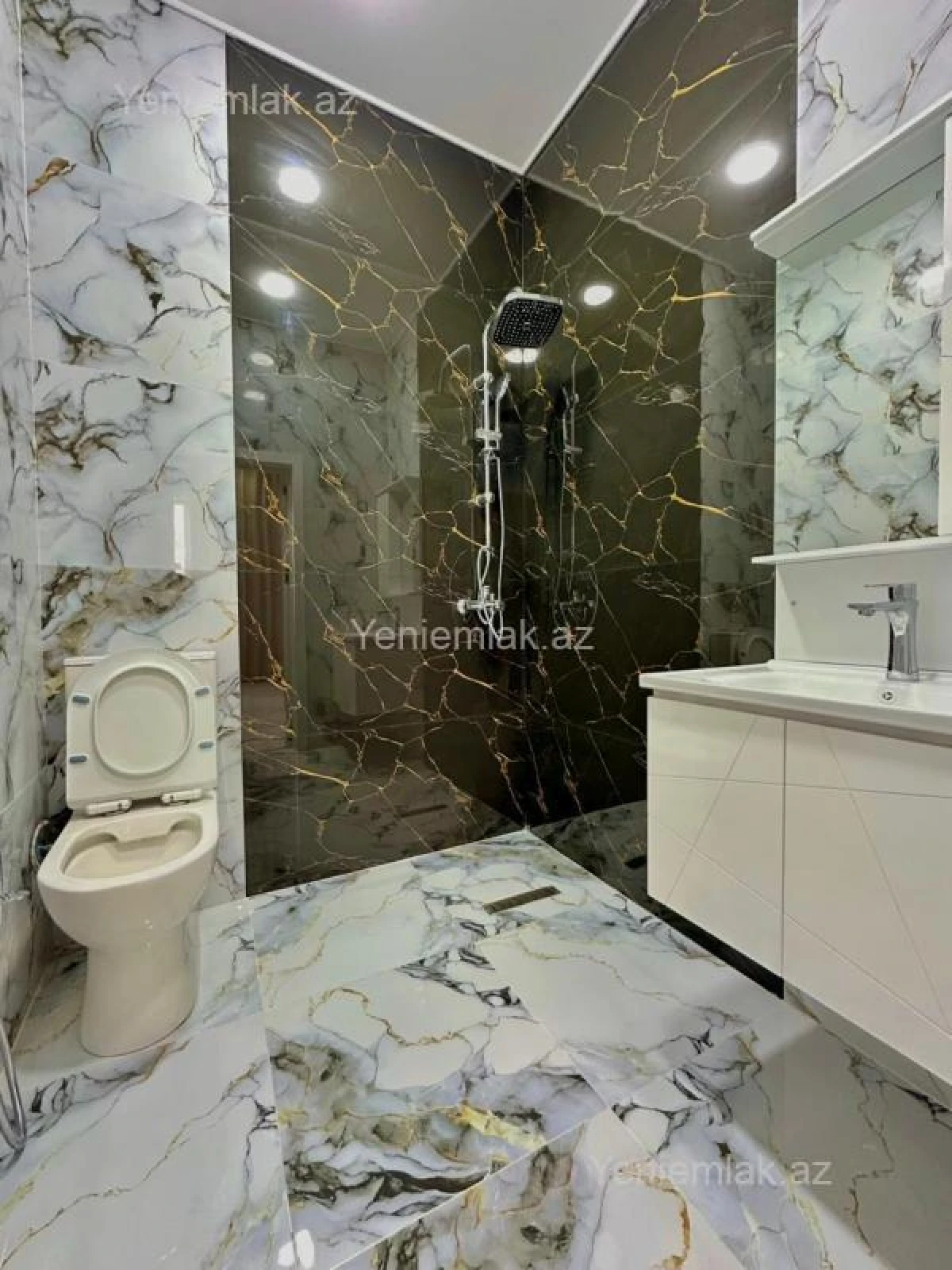 Satılır 4 otaqlı həyət evi 150 m²