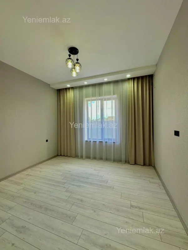 Satılır 4 otaqlı həyət evi 150 m²