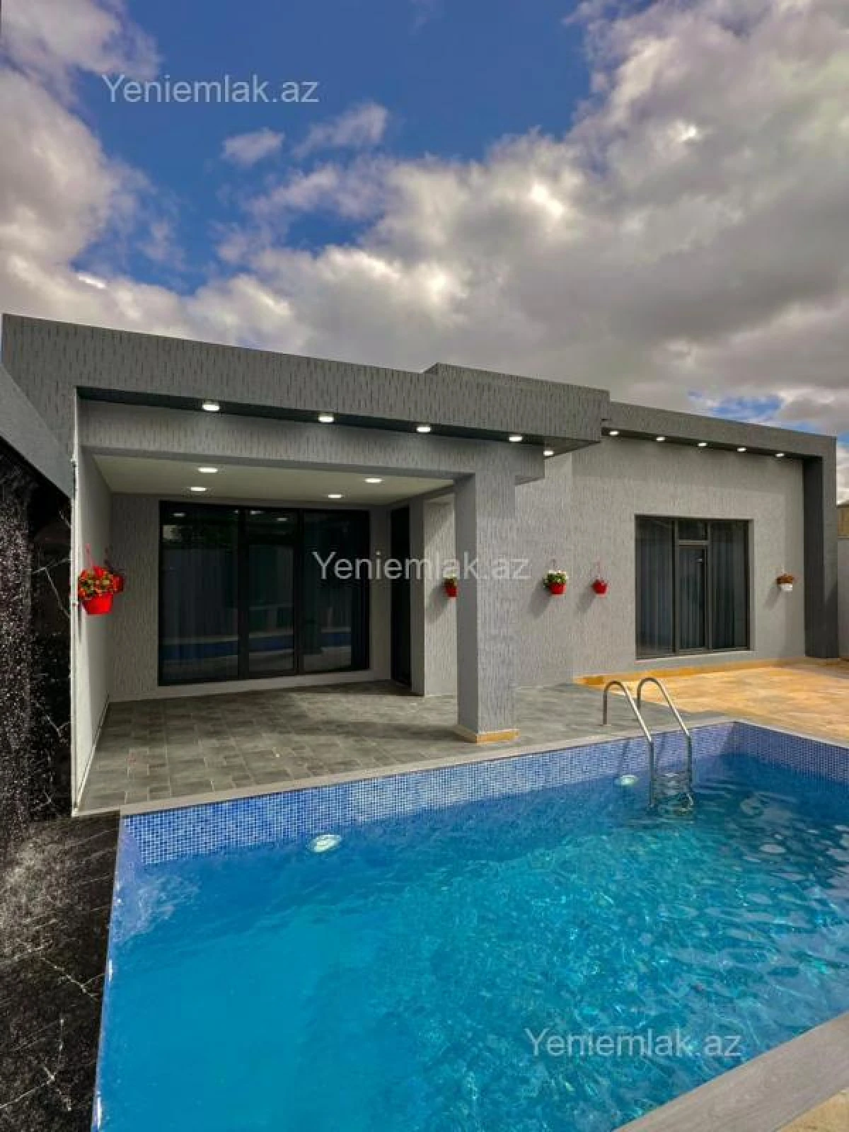 Satılır 4 otaqlı həyət evi 150 m²