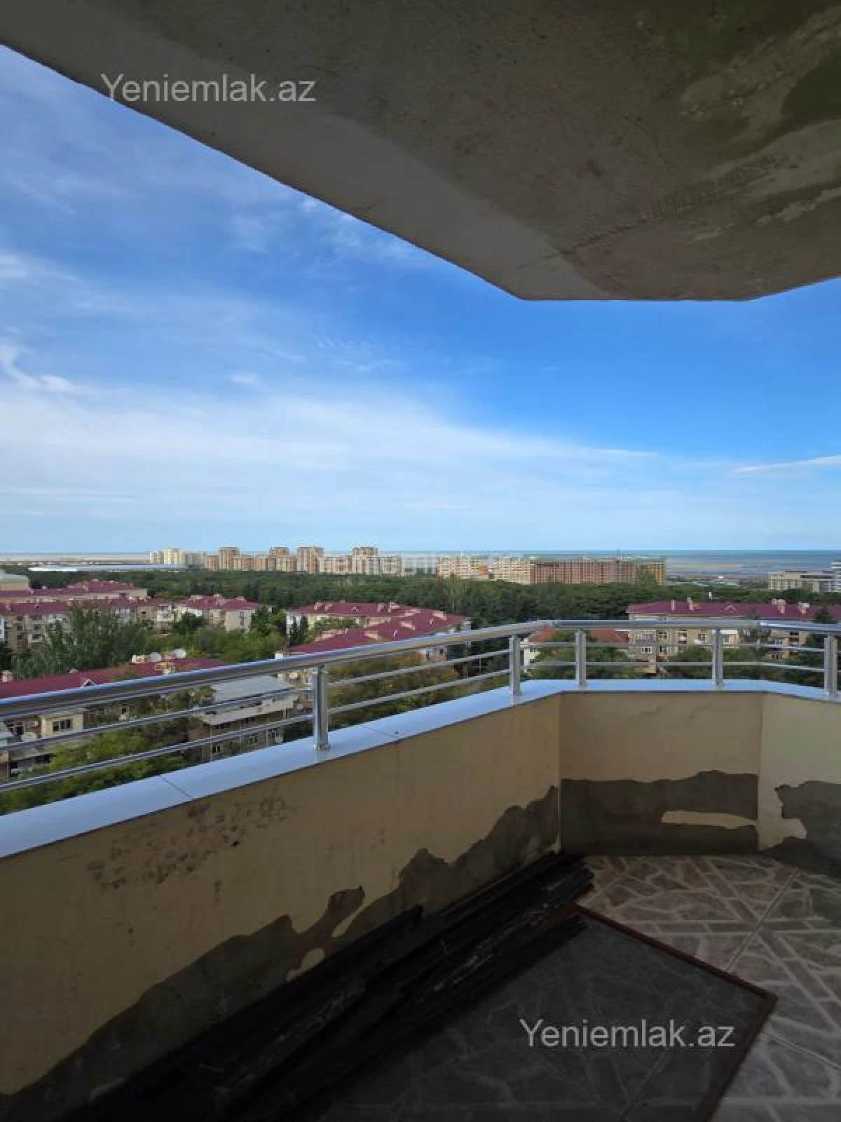 Satılır 3 otaqlı yeni tikili 125 m²