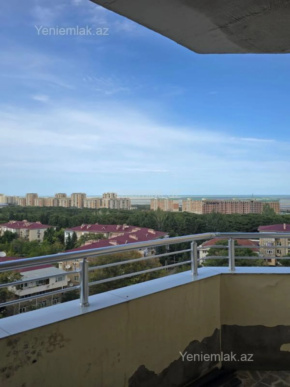 Satılır 3 otaqlı yeni tikili 125 m²