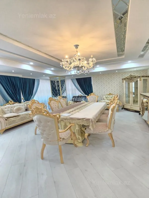Satılır 3 otaqlı yeni tikili 125 m²