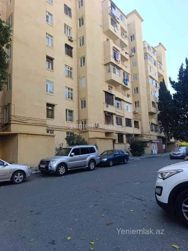 Satılır 3 otaqlı köhnə tikili 86 m²