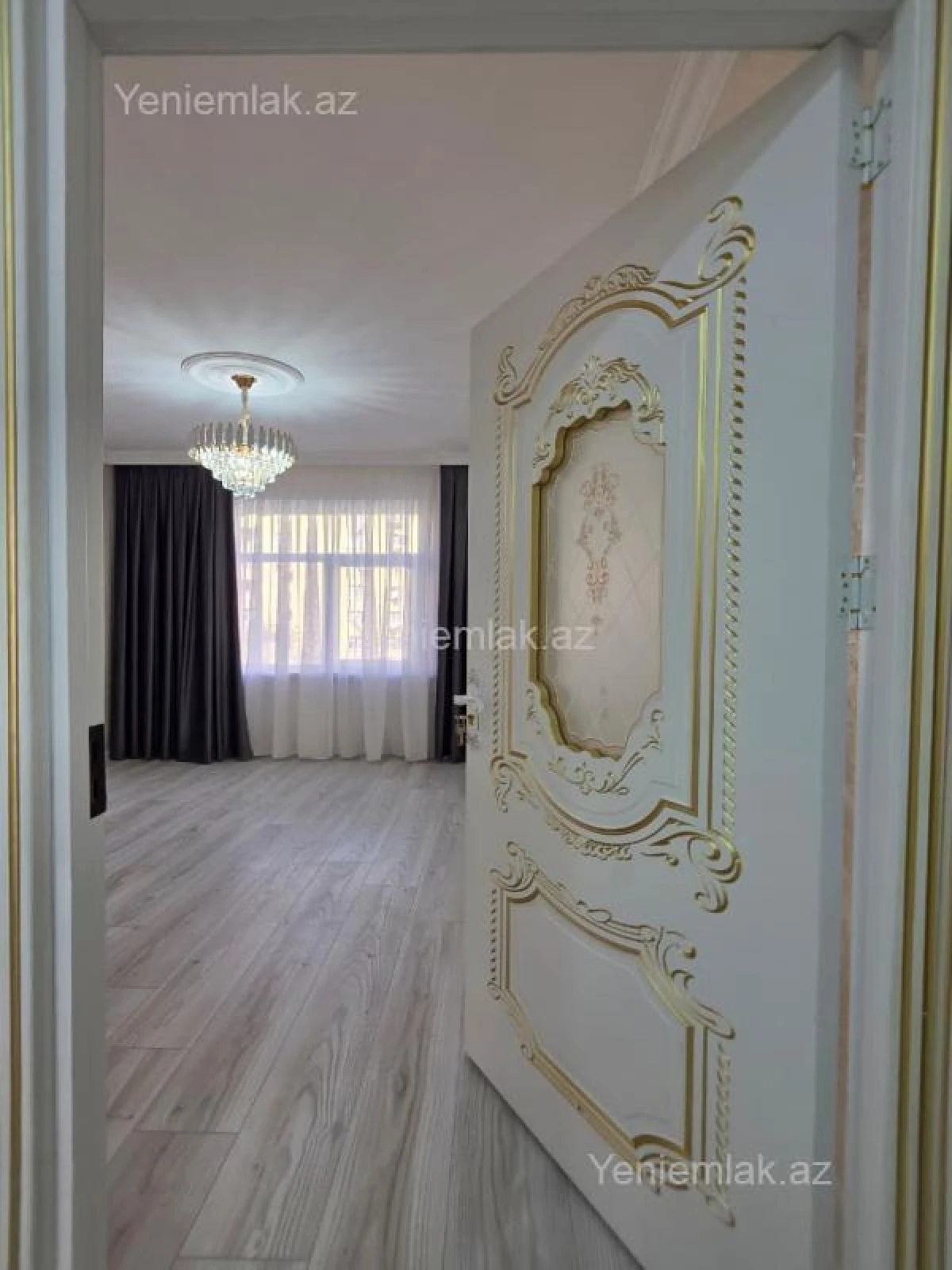 Satılır 3 otaqlı köhnə tikili 86 m²