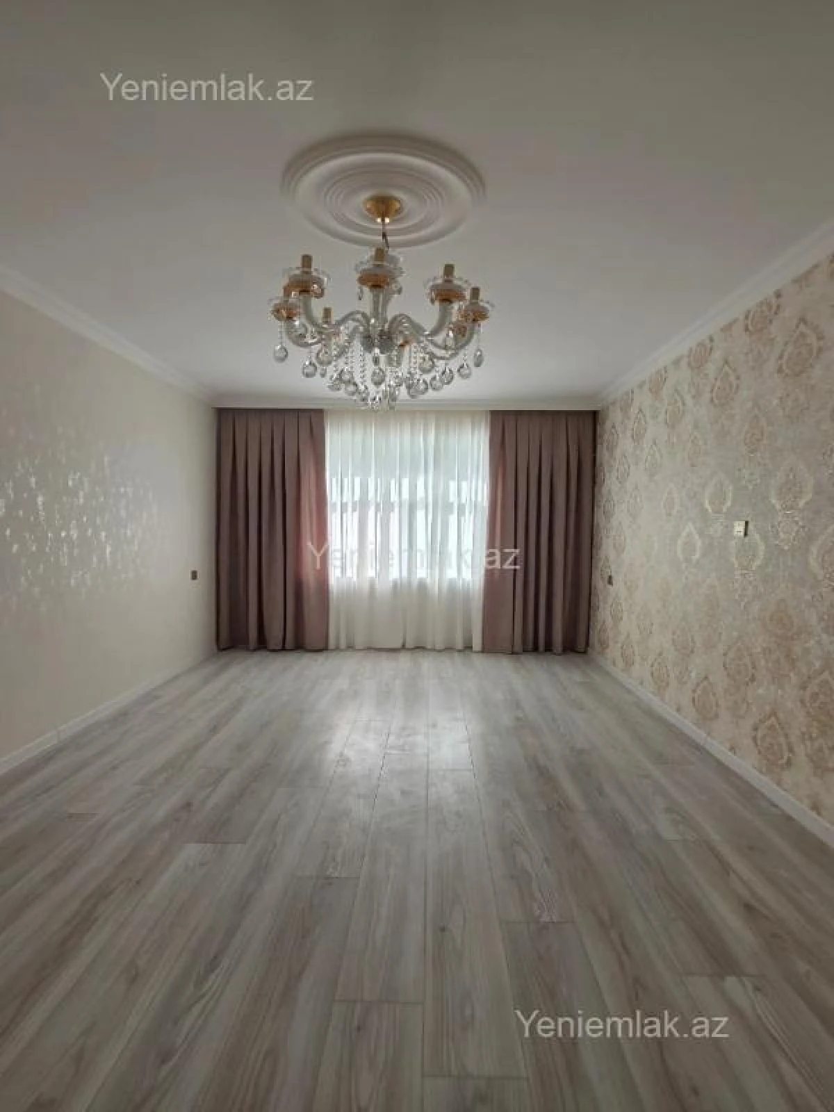 Satılır 3 otaqlı köhnə tikili 86 m²
