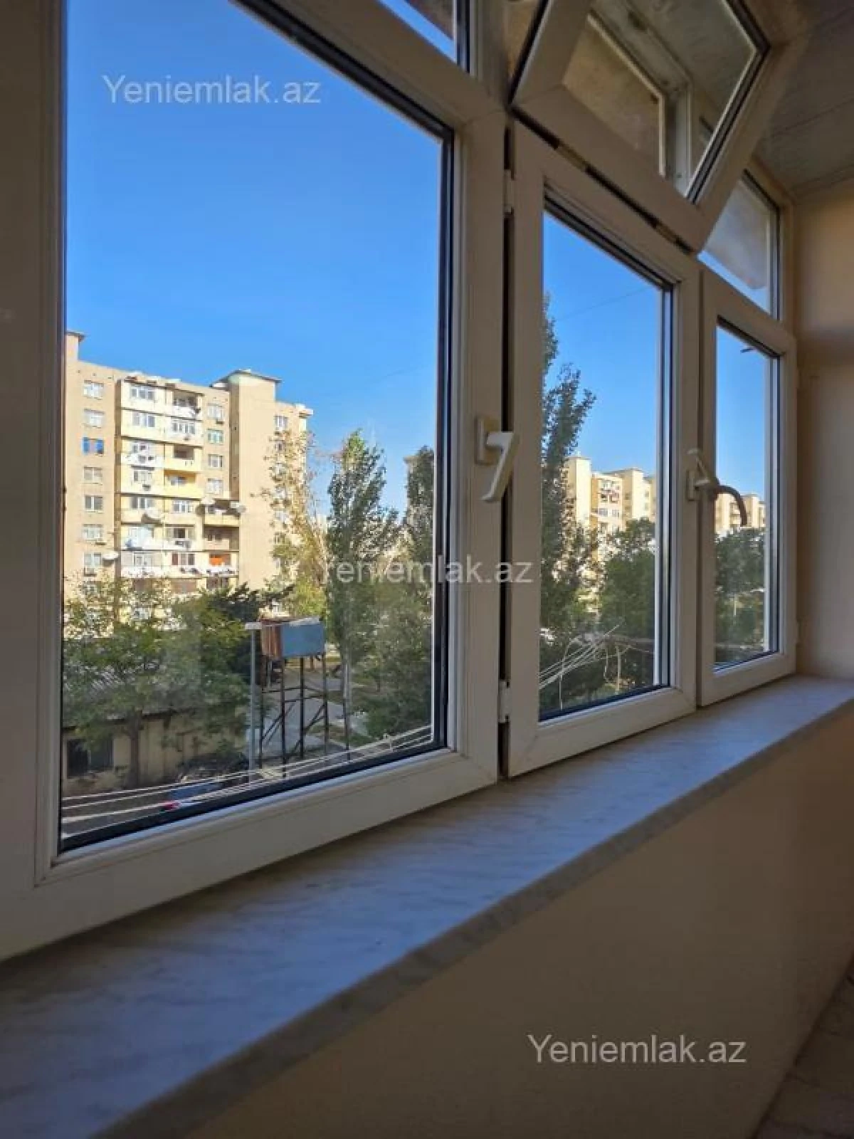Satılır 3 otaqlı köhnə tikili 86 m²