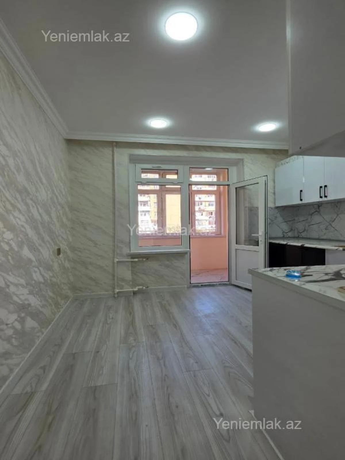 Satılır 3 otaqlı köhnə tikili 86 m²