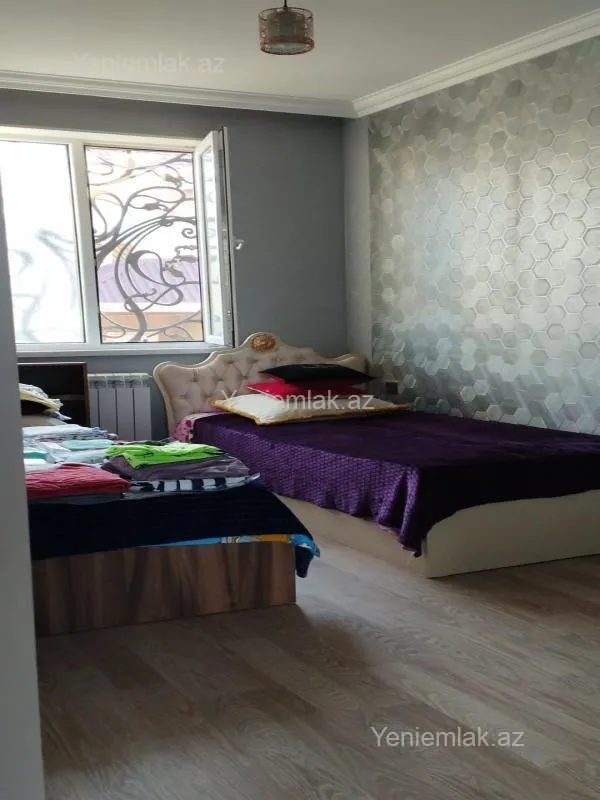 Satılır 4 otaqlı həyət evi 120 m²