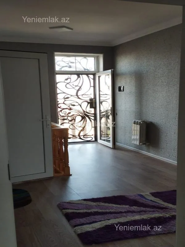 Satılır 4 otaqlı həyət evi 120 m²
