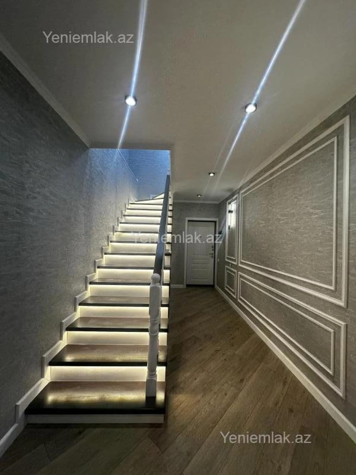 Satılır 5 otaqlı yeni tikili 155 m²