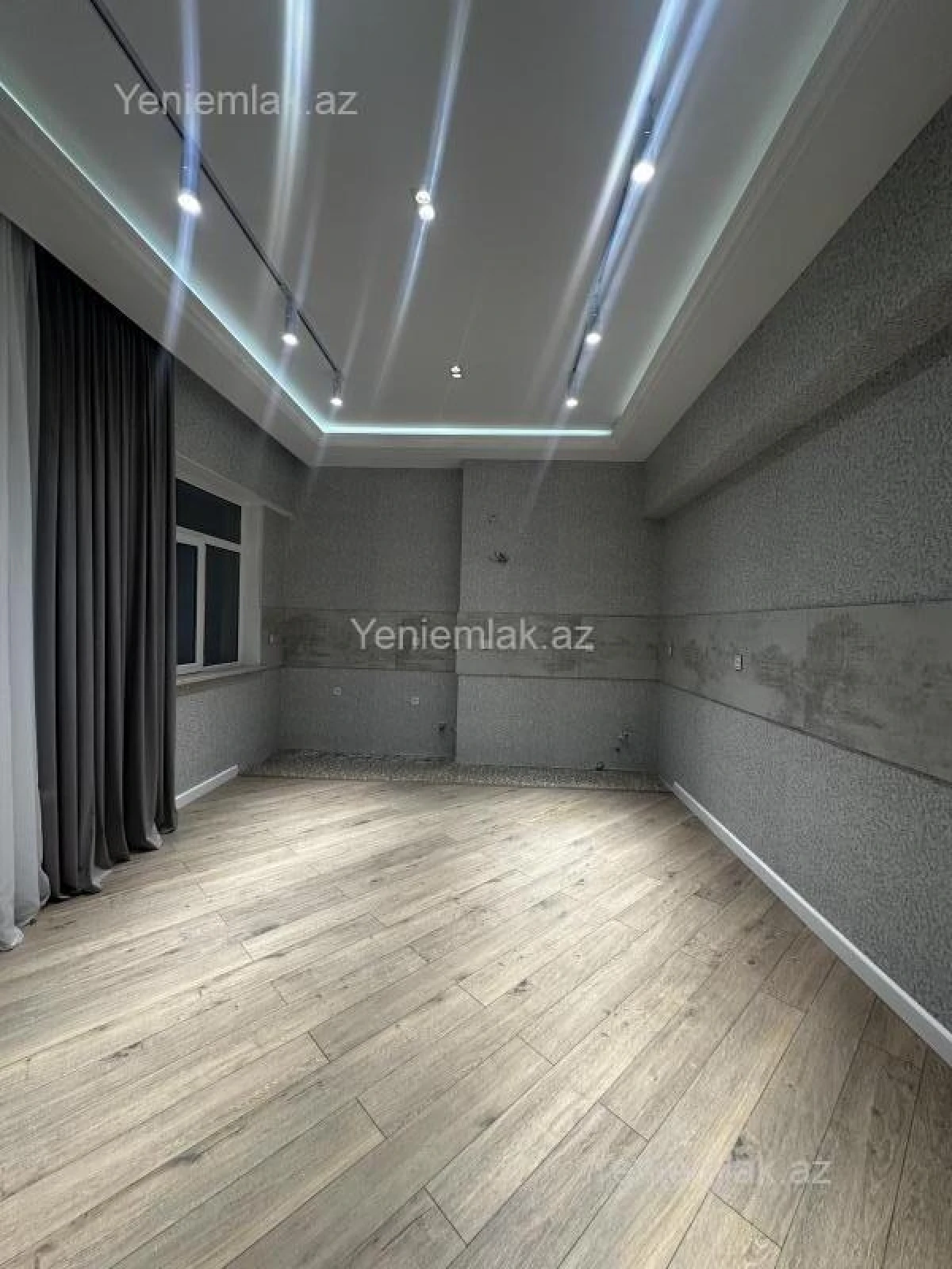Satılır 5 otaqlı yeni tikili 155 m²