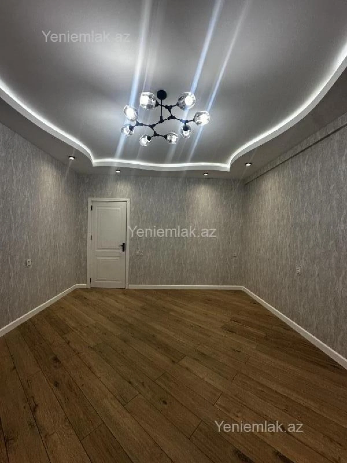 Satılır 5 otaqlı yeni tikili 155 m²