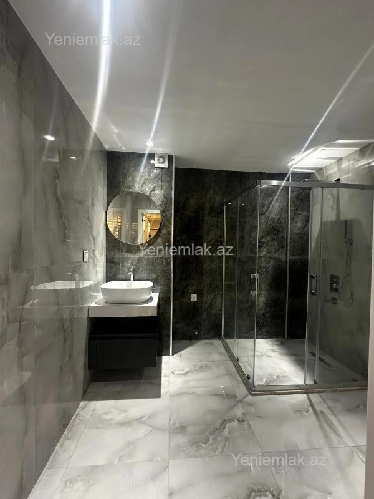 Satılır 5 otaqlı yeni tikili 155 m²