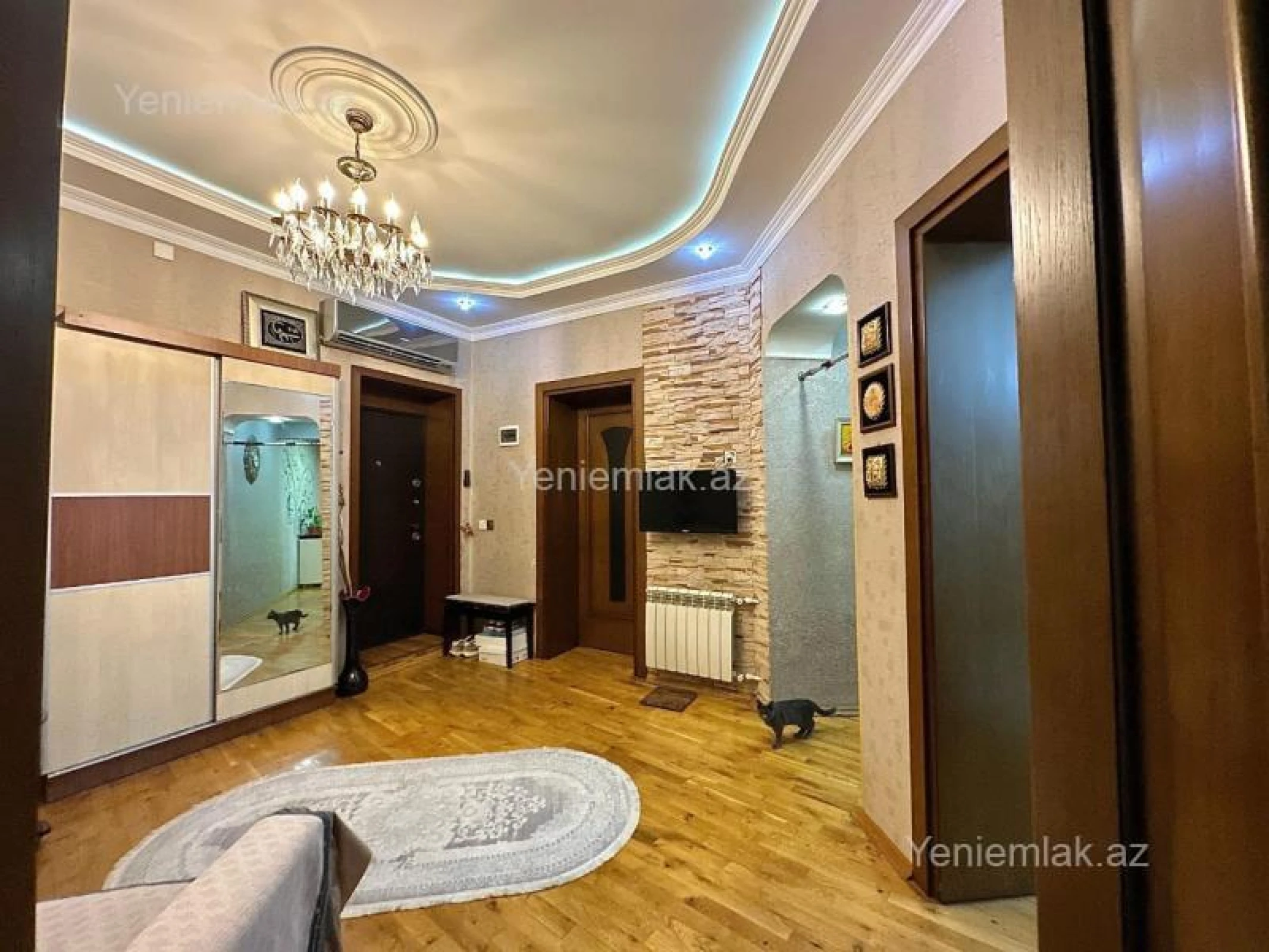 Satılır 3 otaqlı köhnə tikili 70 m²