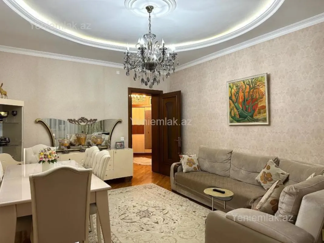 Satılır 3 otaqlı köhnə tikili 70 m²