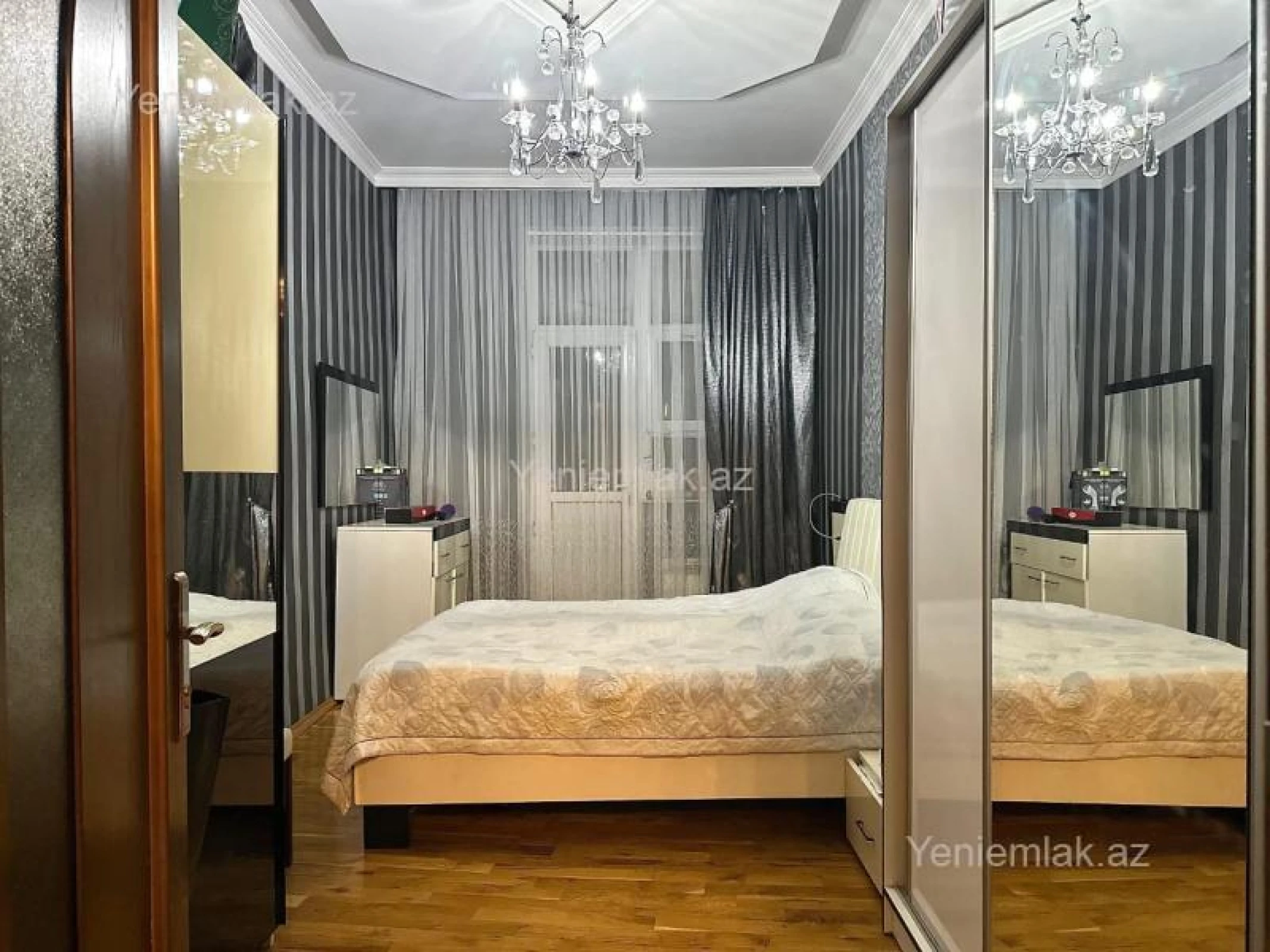 Satılır 3 otaqlı köhnə tikili 70 m²