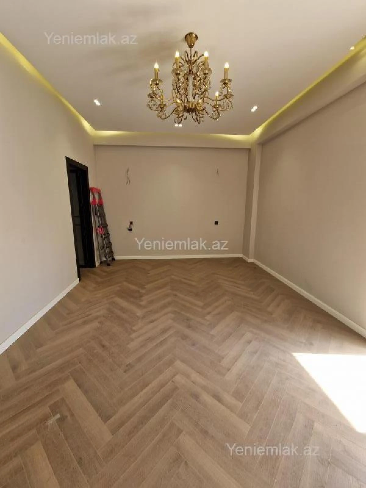 Satılır 3 otaqlı yeni tikili 154 m²