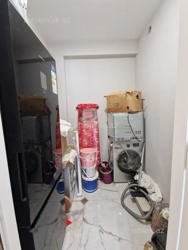 Satılır 3 otaqlı yeni tikili 154 m²