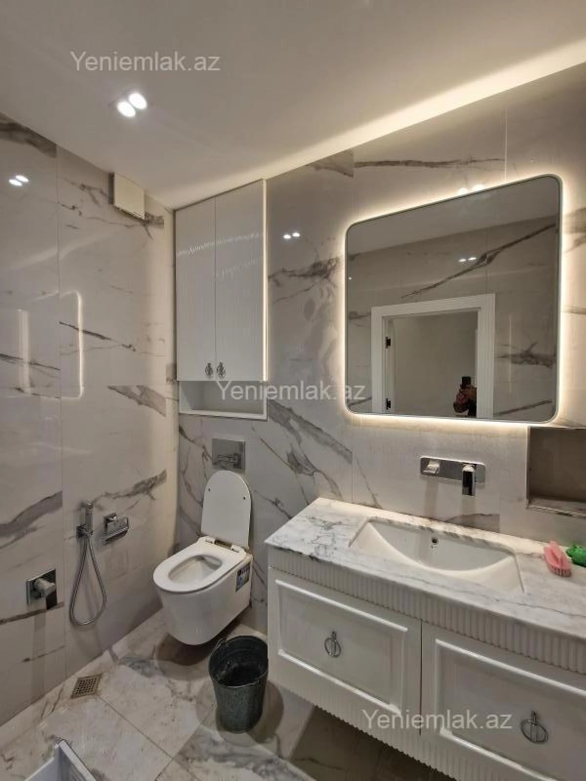 Satılır 3 otaqlı yeni tikili 154 m²