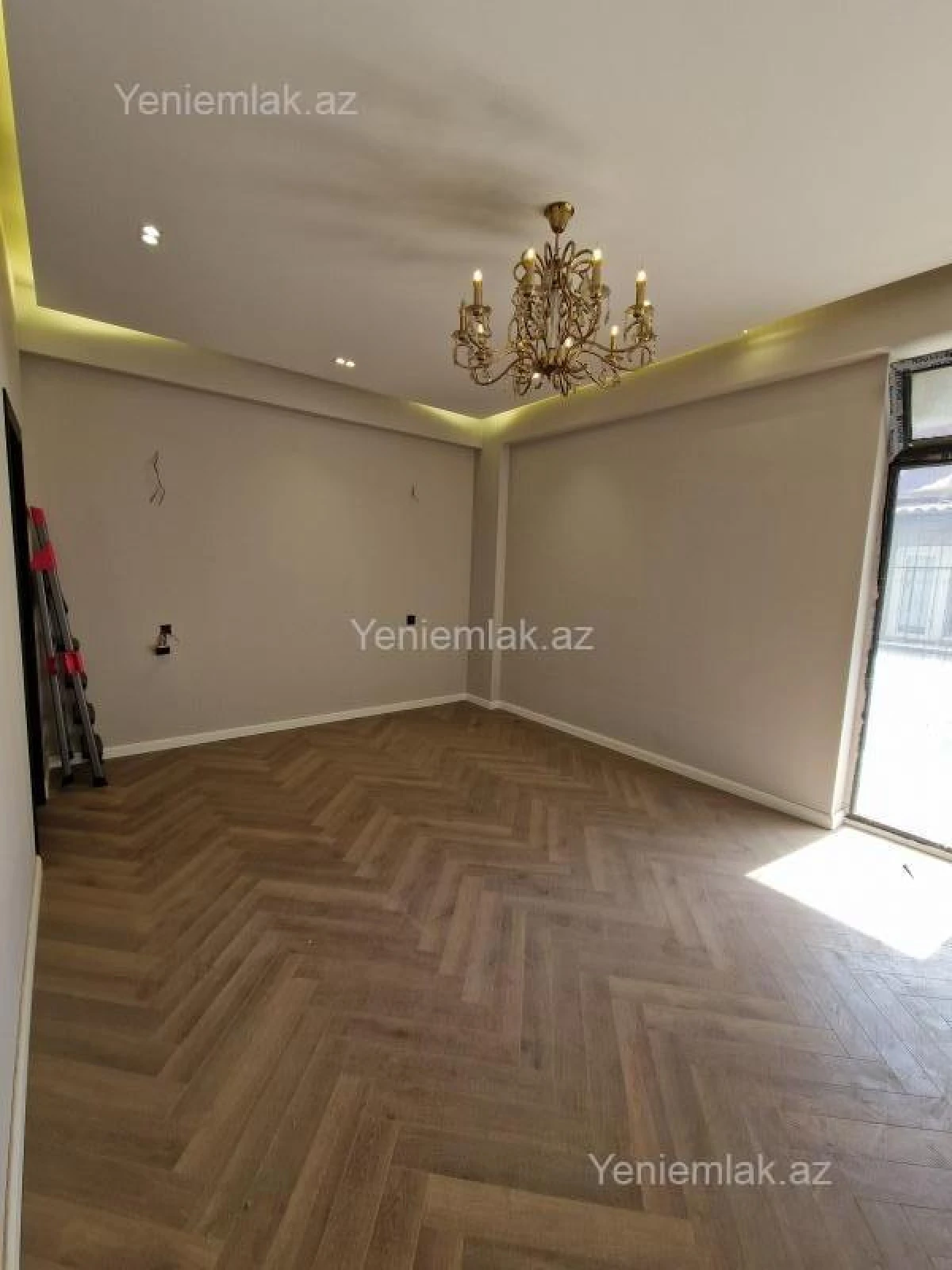 Satılır 3 otaqlı yeni tikili 154 m²