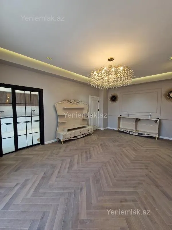 Satılır 3 otaqlı yeni tikili 154 m²