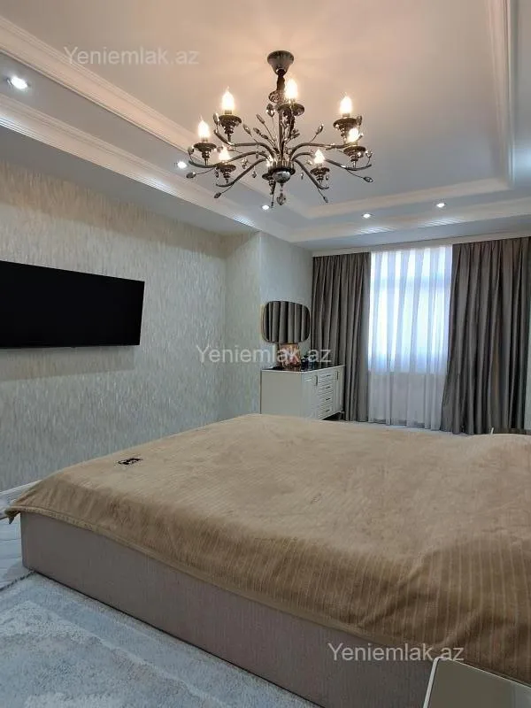 Satılır 2 otaqlı yeni tikili 88 m²