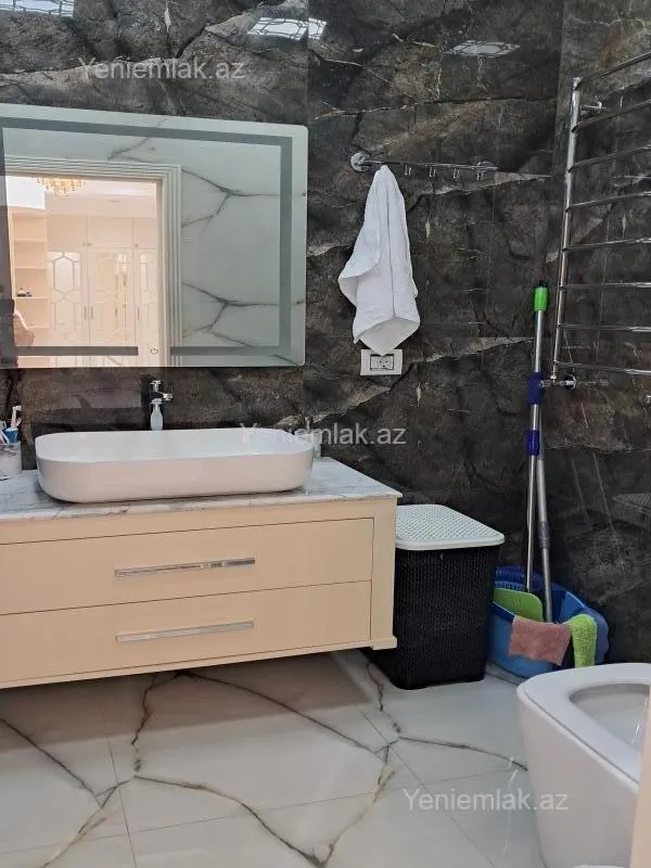 Satılır 2 otaqlı yeni tikili 88 m²