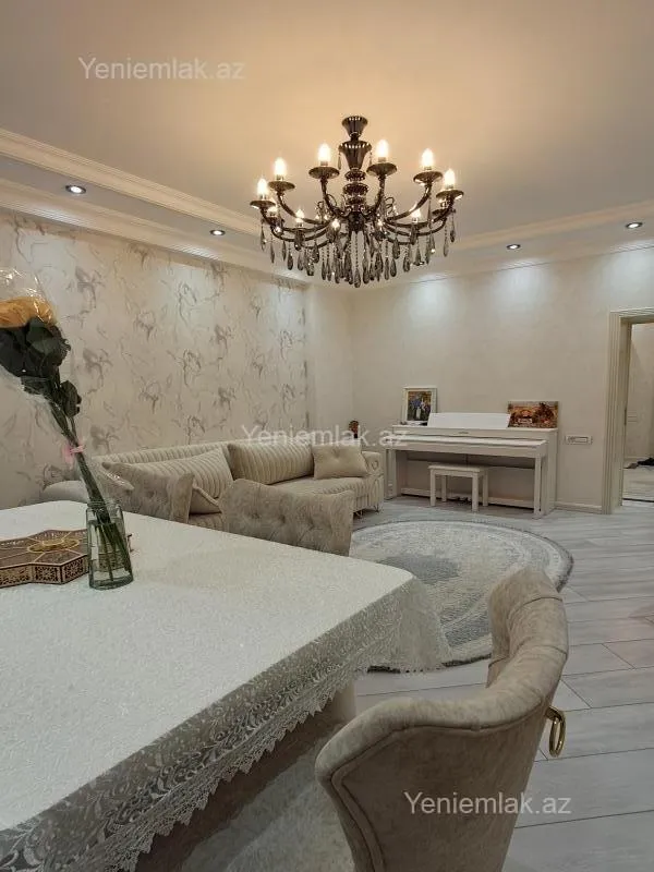 Satılır 2 otaqlı yeni tikili 88 m²