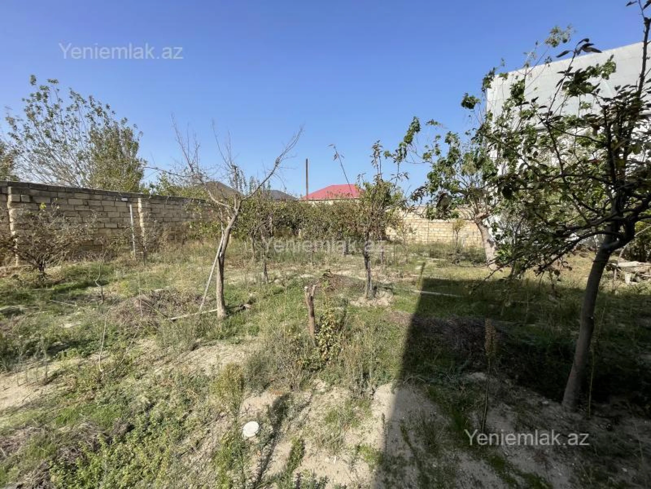 Satılır 6 otaqlı həyət evi 250 m²