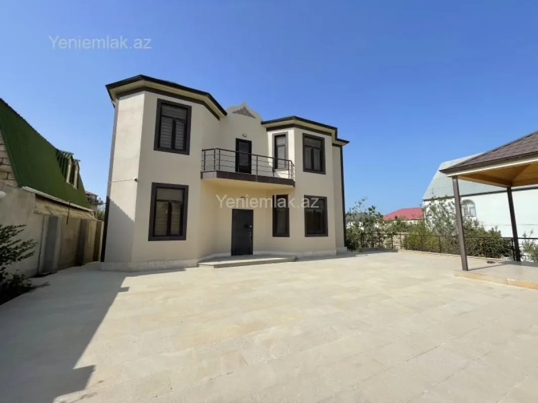 Satılır 6 otaqlı həyət evi 250 m²