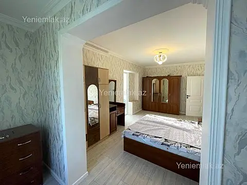 Satılır 2 otaqlı köhnə tikili 70 m²