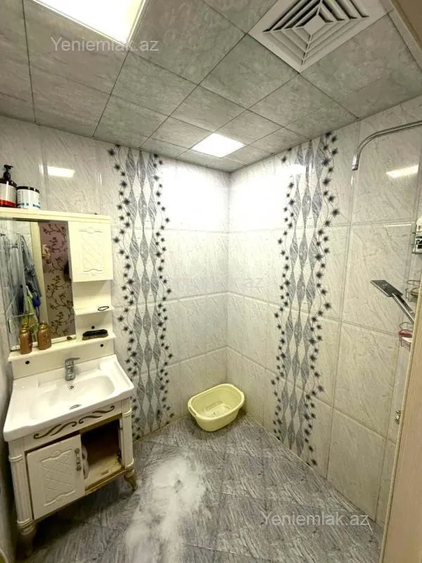 Satılır 4 otaqlı yeni tikili 115 m²