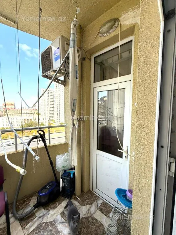 Satılır 4 otaqlı yeni tikili 115 m²