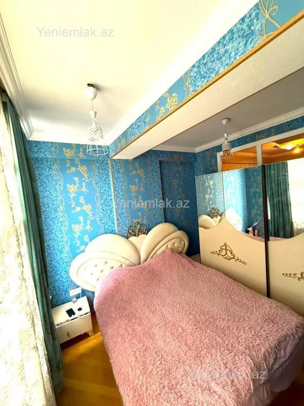 Satılır 4 otaqlı yeni tikili 115 m²