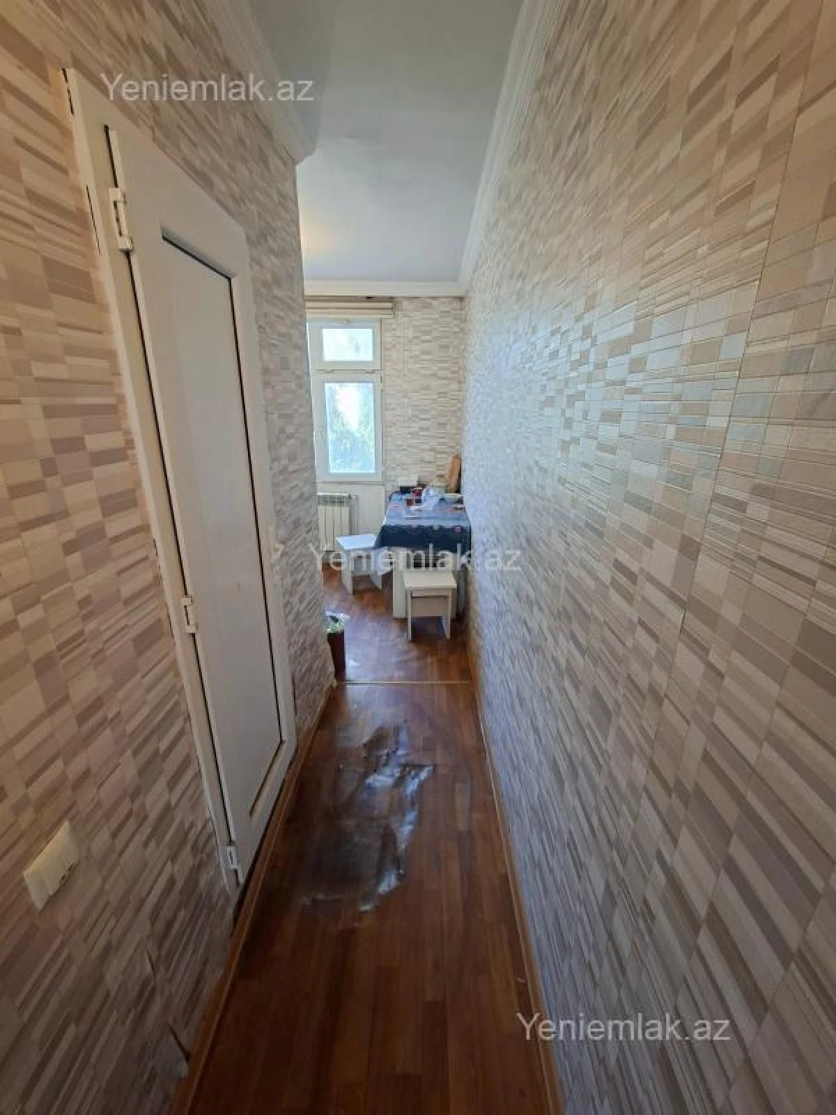 Satılır 3 otaqlı köhnə tikili 80 m²