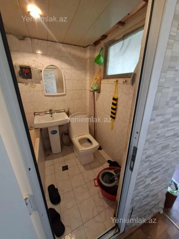 Satılır 3 otaqlı köhnə tikili 80 m²