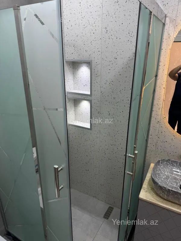 Satılır 2 otaqlı yeni tikili 37 m²