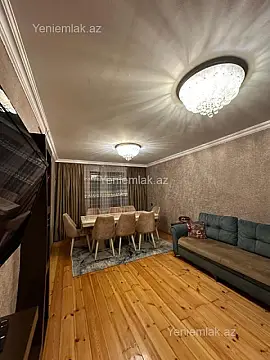 Satılır 5 otaqlı həyət evi 220 m²